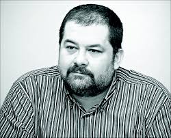  Сергей Лукьяненко